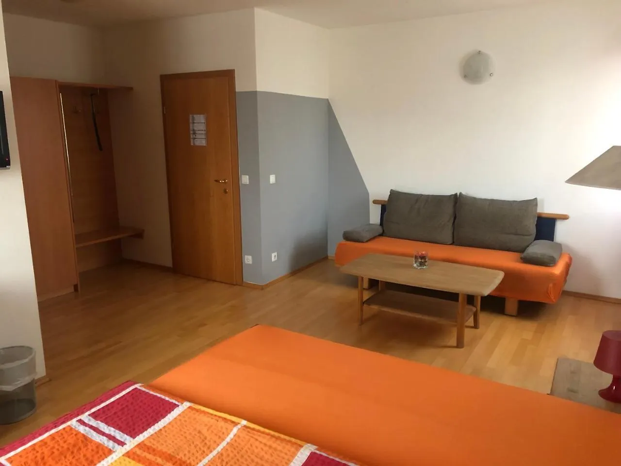 Bed and Breakfast Pension Czeczil Βιέννη